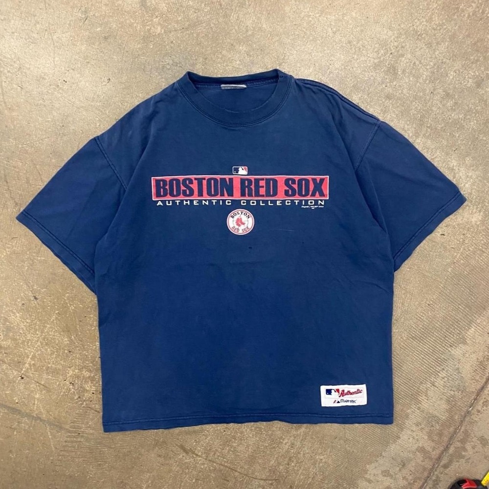 Vintage Boston Red Sox MLB Majestic Early 2000s Training T-Shirt Size Large